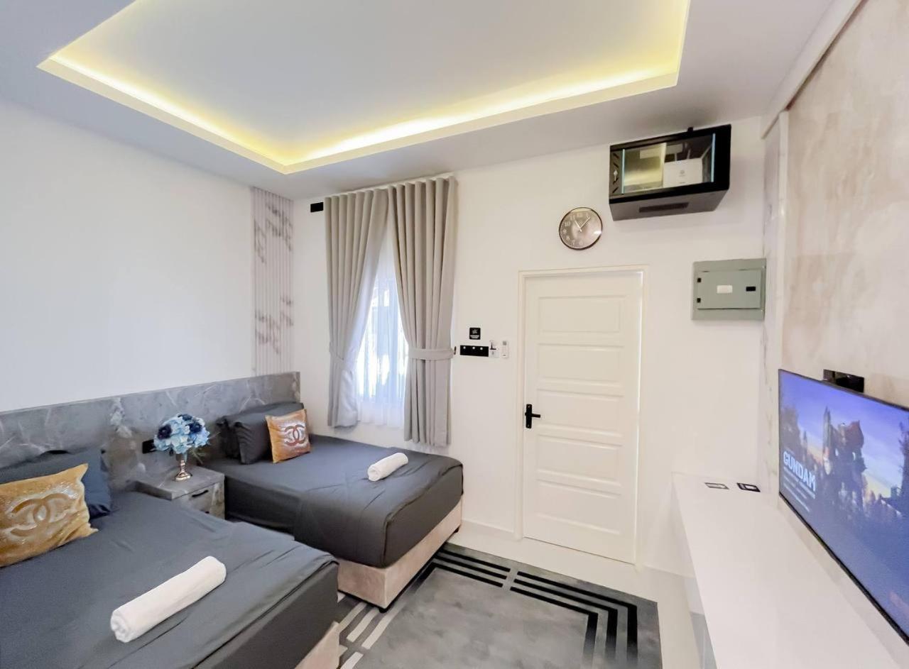 Auranad Tinyhouse Bandar Tanah Merah Wifi Netflix Exterior photo